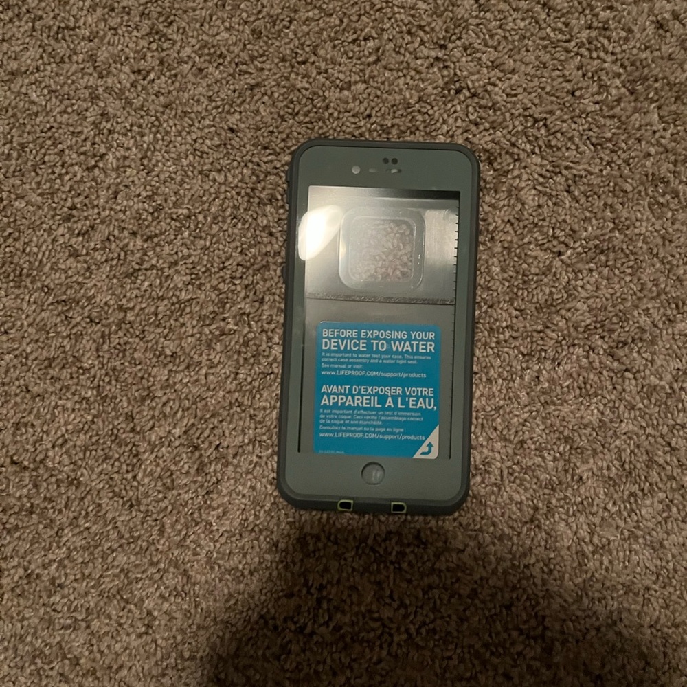 iphone 7 plus lifeproof case